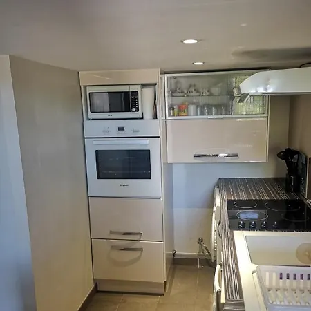 Appartement Claude Bernard *